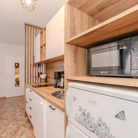 Plantosar Apartmán Vir
